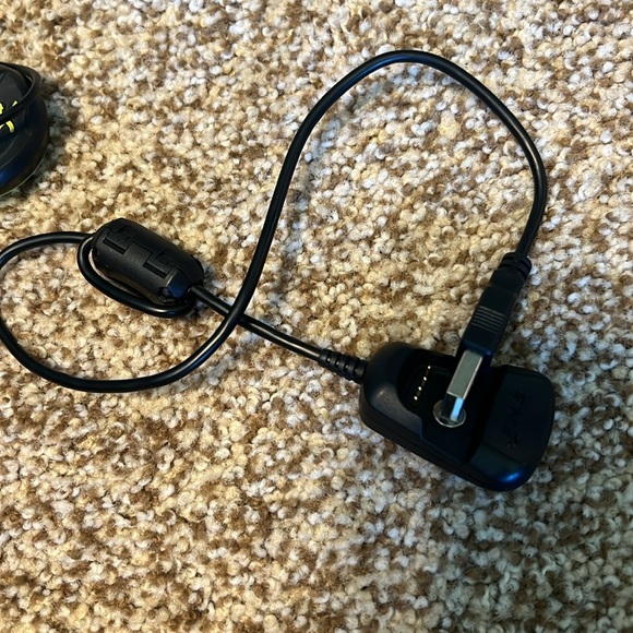 Finis underwater bone conduction headphones. - Picture 5 of 7